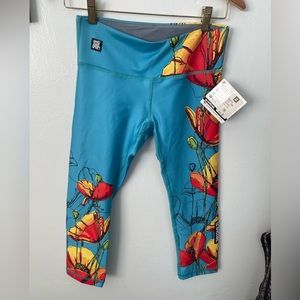 NWT Hardcore Sport cropped leggings athleisure SMALL